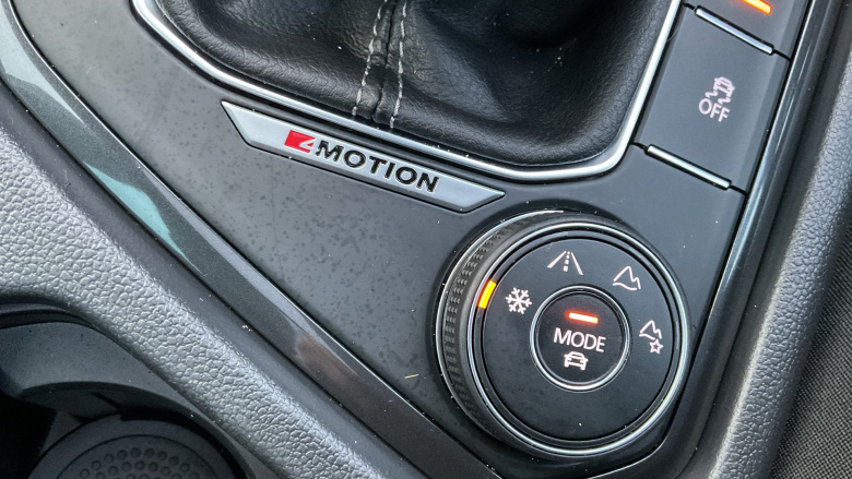 Volkswagen Tiguan 2.0 TDi 150 4Motion R-Line 5dr Diesel Estate